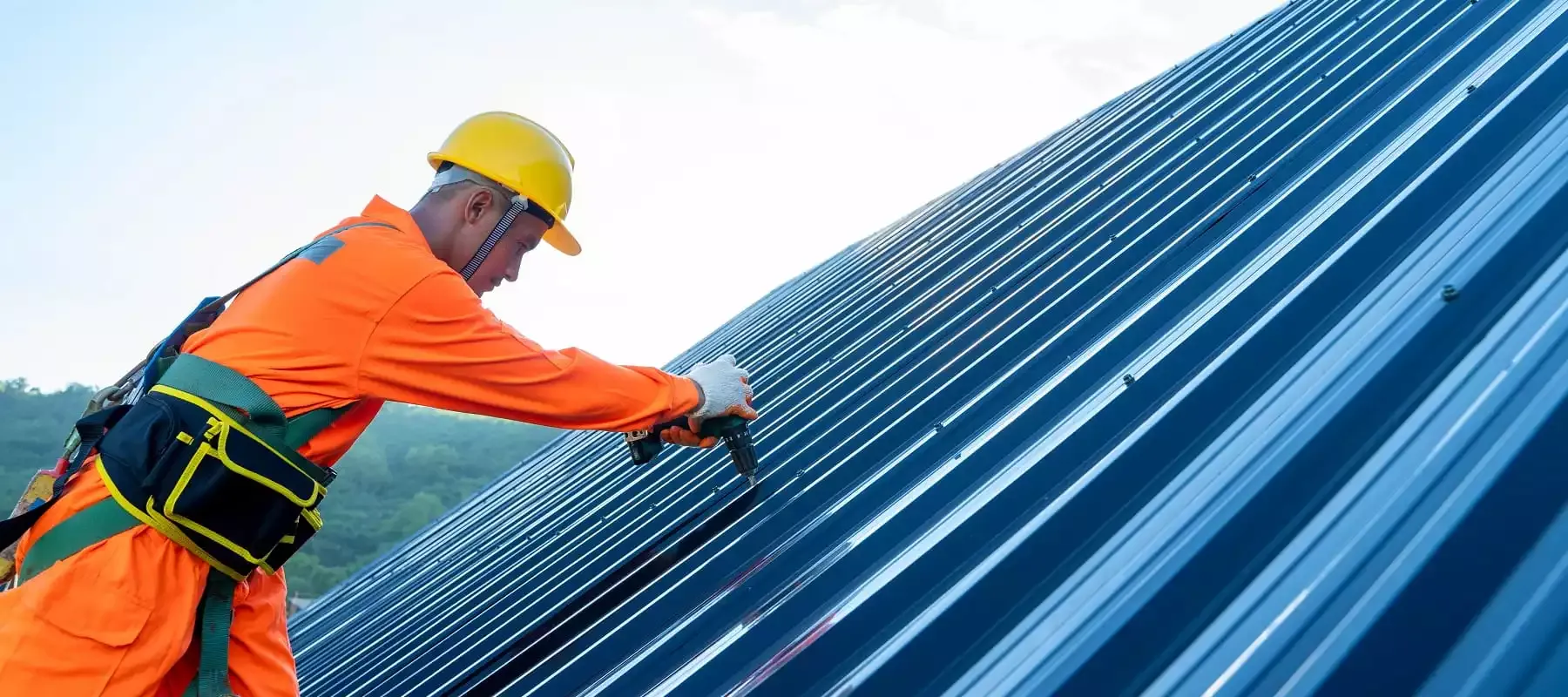 Why Choose VNPS Roofing for Commercial Roof Replacement