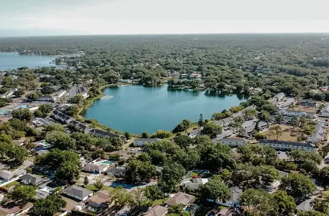 How Long Roof Flashing Lasts in Tampa’s Climate